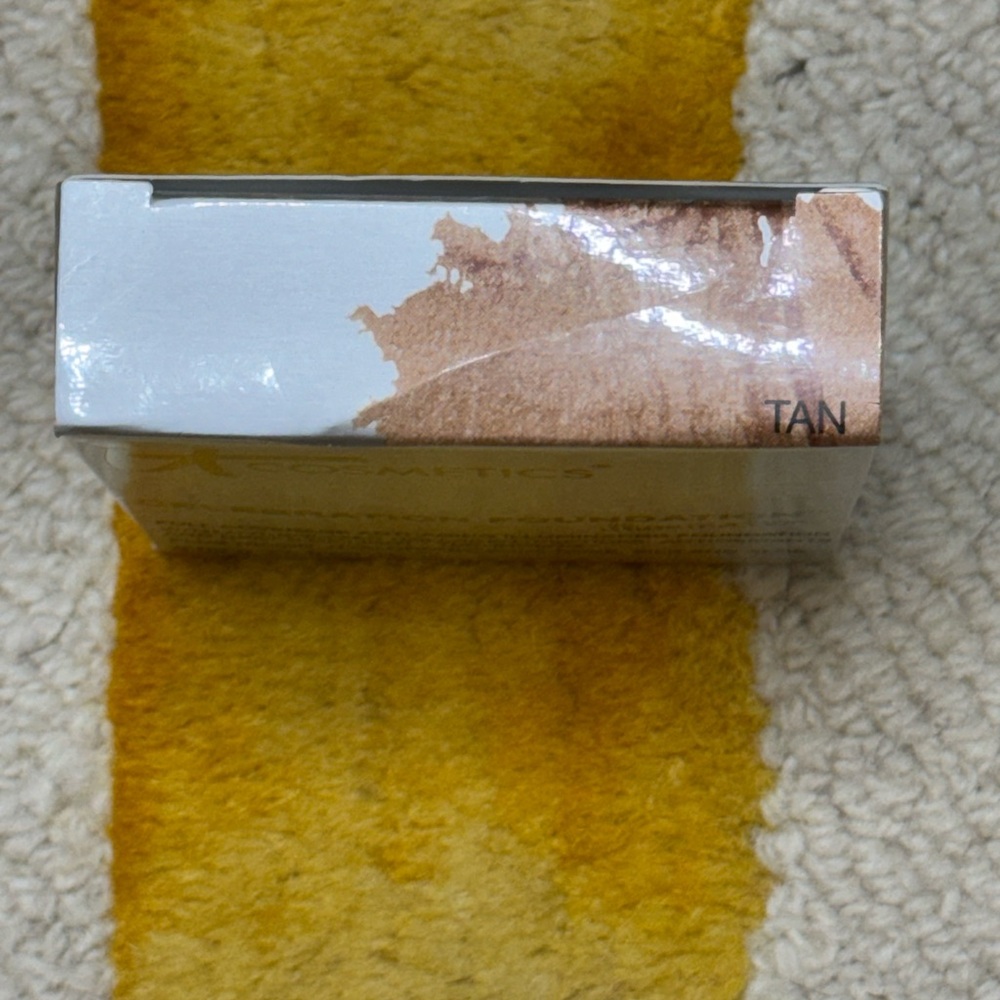 IT Cosmetics Celebration Foundation in Light, Fair, Medium and Rich - Picture 3 of 4